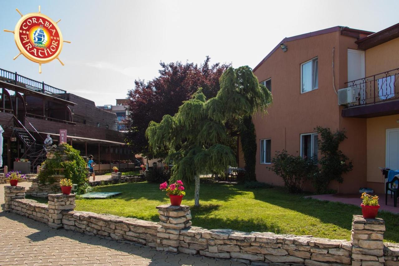 Club De Vacanta Corabia Piratilor-Mamaia Nord Năvodari Eksteriør bilde