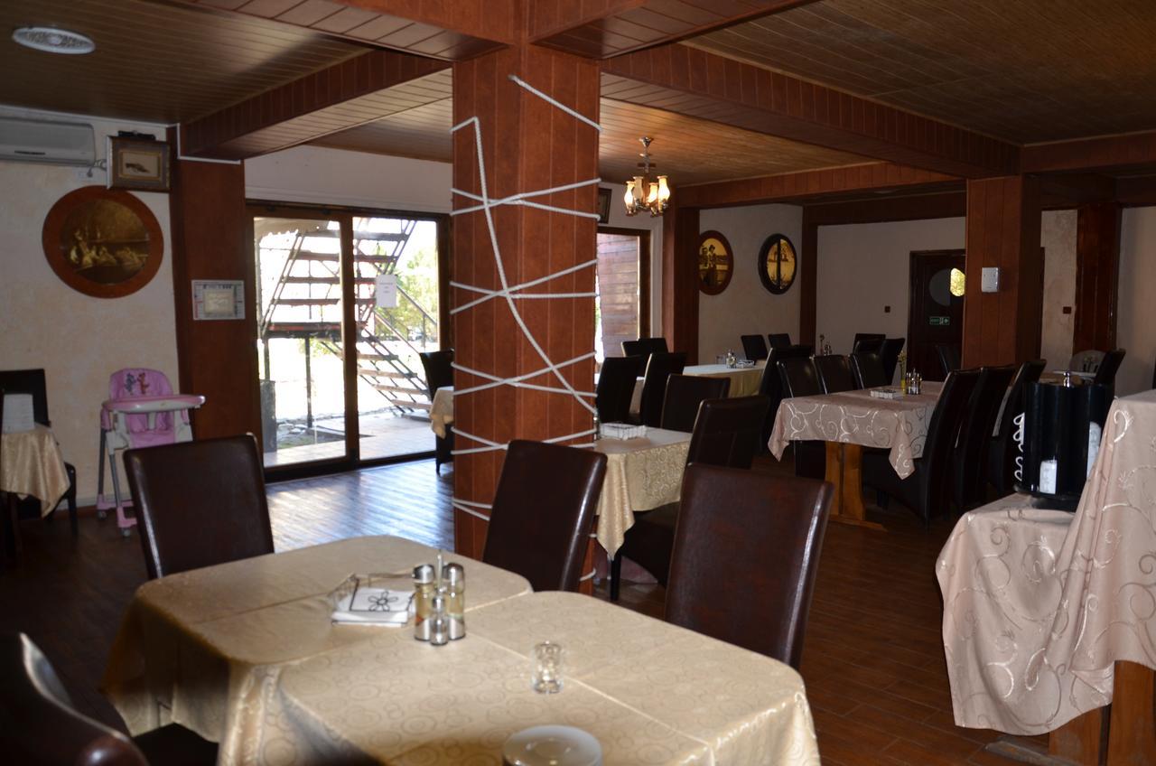 Club De Vacanta Corabia Piratilor-Mamaia Nord Năvodari Eksteriør bilde