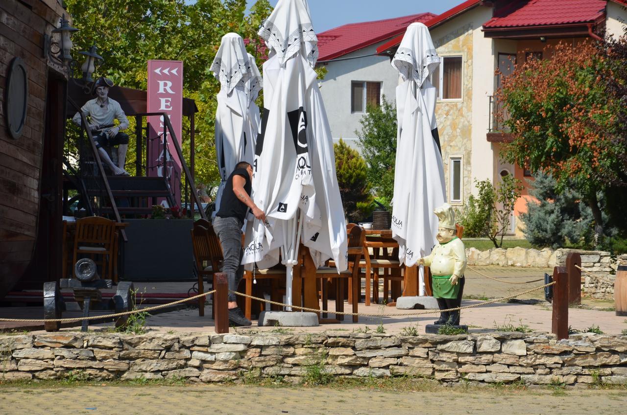 Club De Vacanta Corabia Piratilor-Mamaia Nord Năvodari Eksteriør bilde